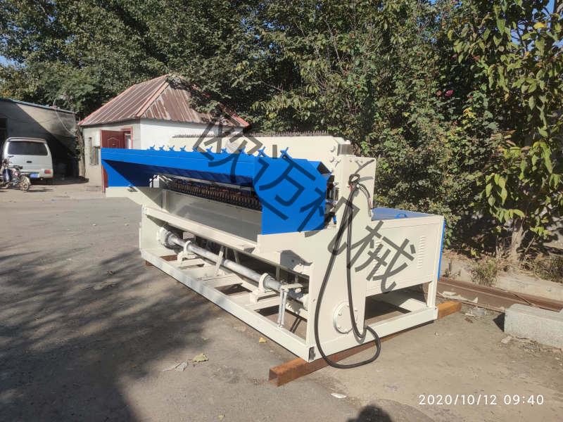 建筑钢笆网焊网机 建筑钢笆网焊网机